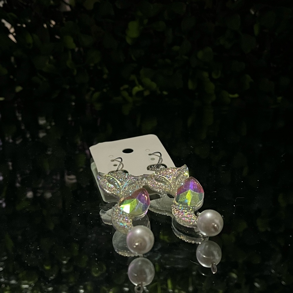 AB fox statement earrings with pearl accent